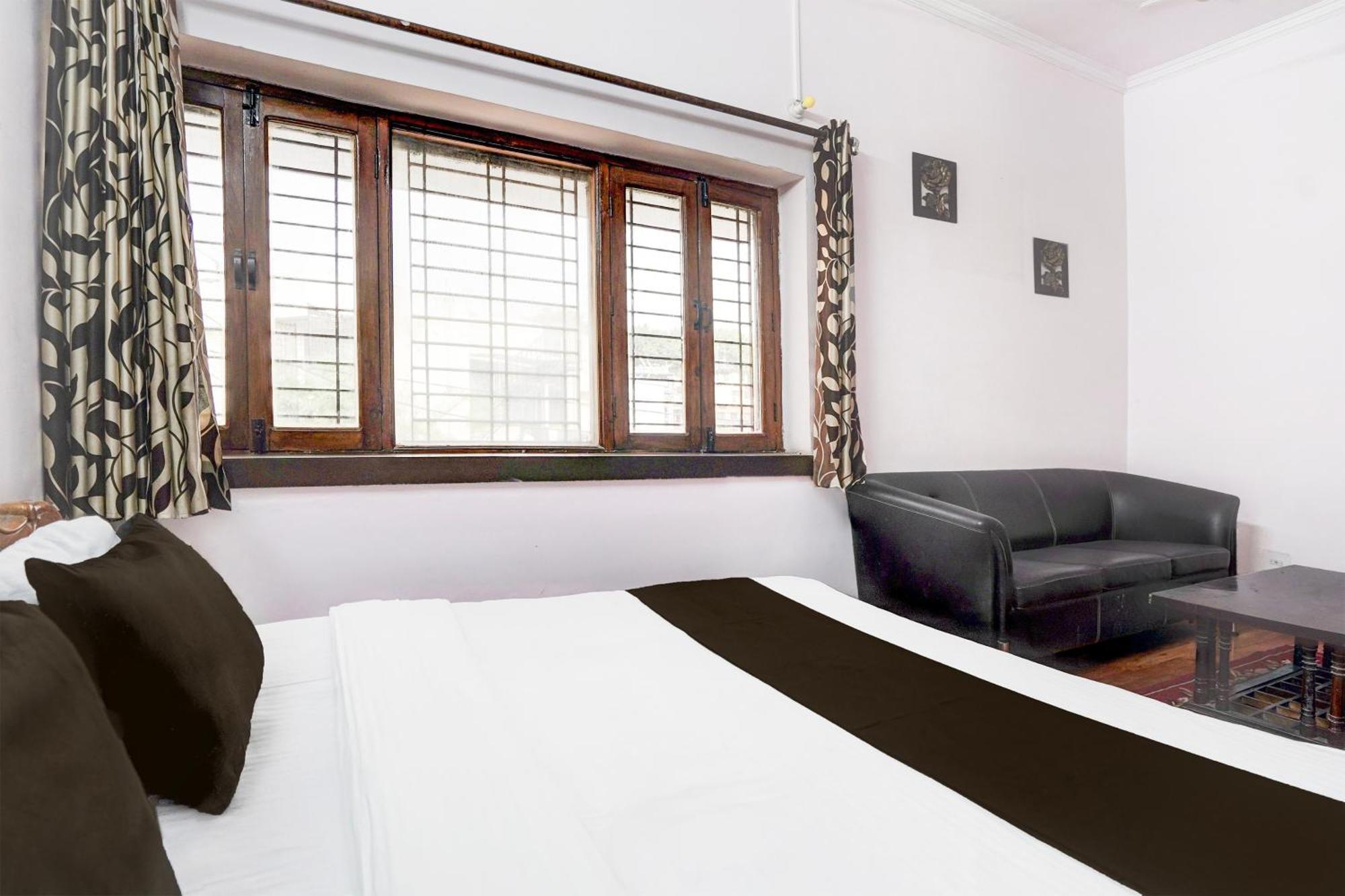 Super Hotel O Krishna Nagar Chowk Near Ongc デヘラードゥーン エクステリア 写真